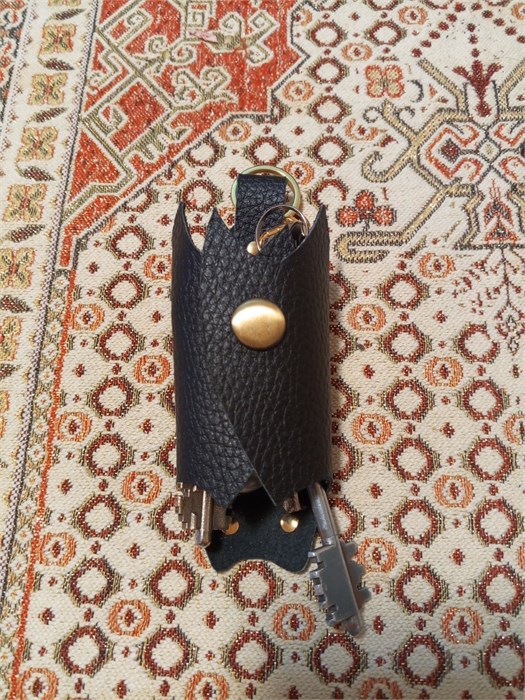 Ключница Летучая мышь. Чёрная 2101