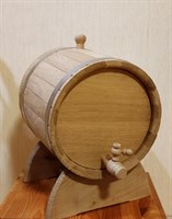 Бочка дубовая на 10 литров прямая 1658